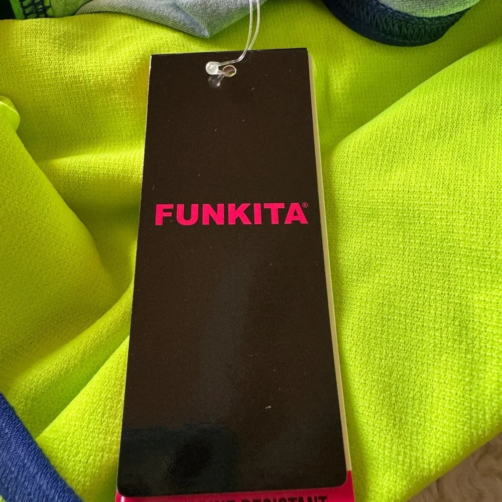 Funkita Girls Single Strap One-Piece — Fly Girl Fly - Size 12 - Picture 3 of 5